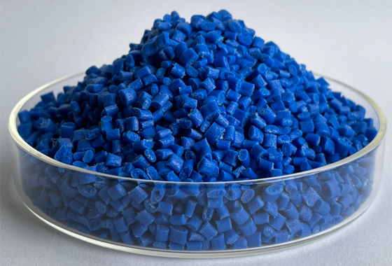 1712990996580797.jpg PP塑料.jpg